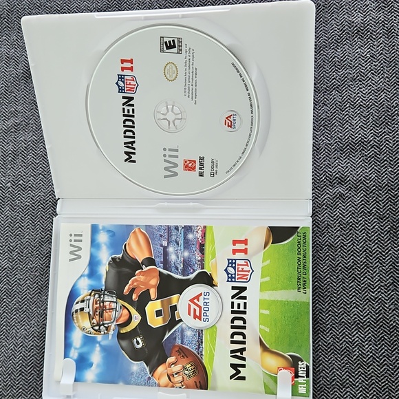 Wii Madden 11 - Picture 3 of 4